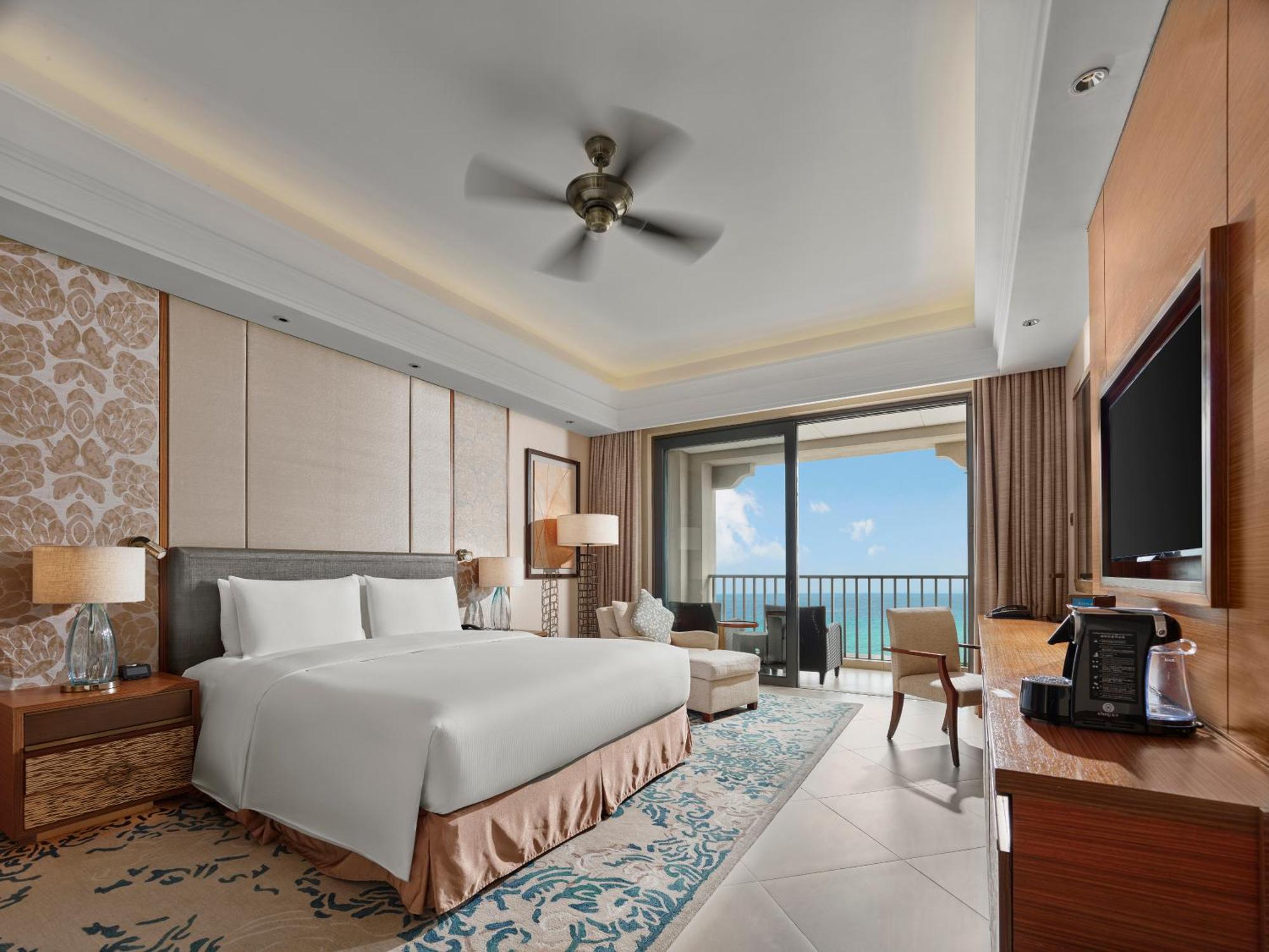 Hilton Haikou Meilan - Beachfront Hotel Zewnętrze zdjęcie